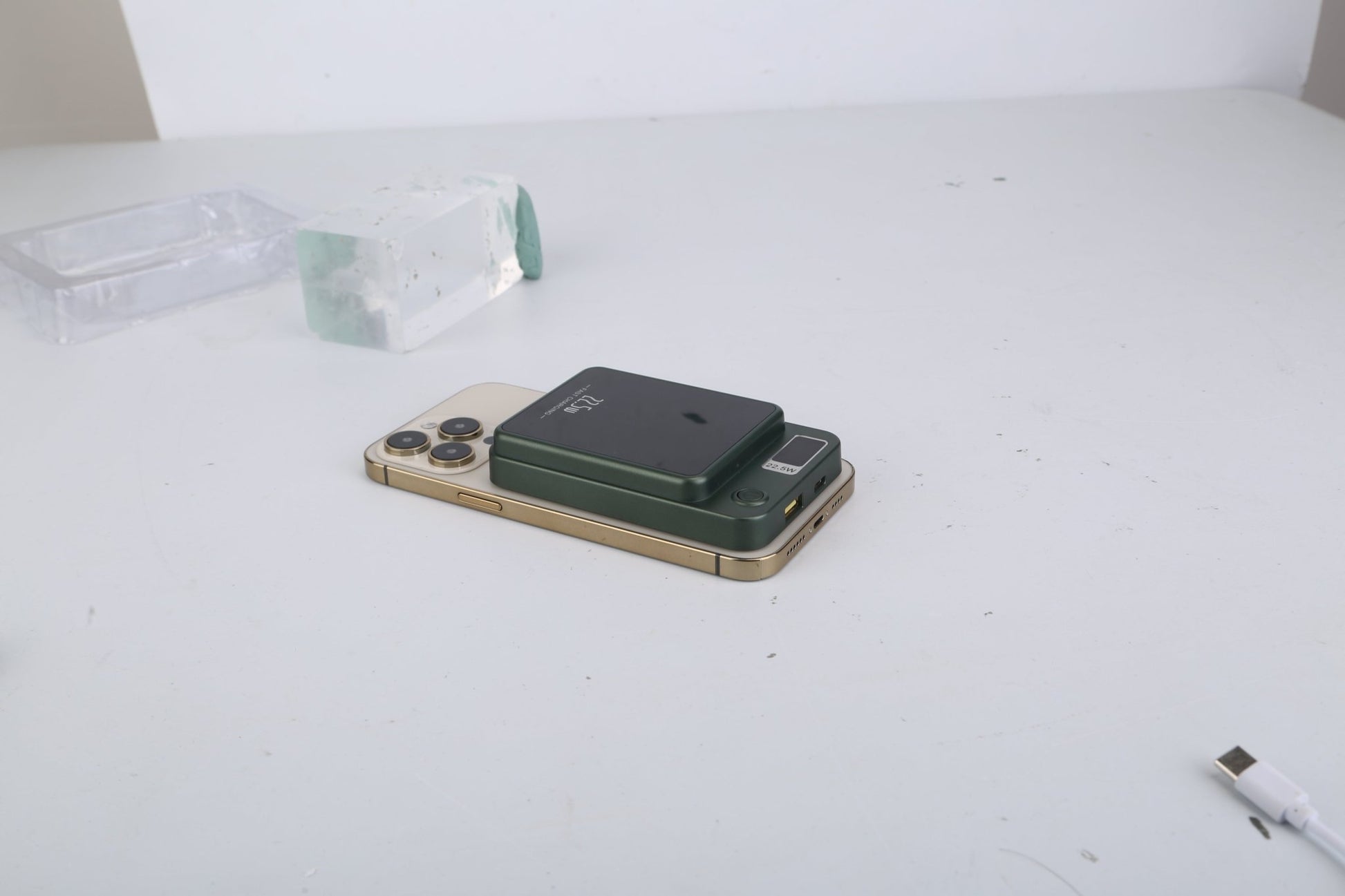 1Pc 2 In 1 Magnetic Wireless Power Bank 10000mAh PD20W Fast Charger MagSafe Wireless Power Bank Fit For IOS Phones IOS Phone 17 Series And More - @3 - MMM